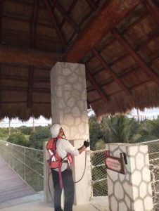 Protección en palapa parque temático Riviera Maya 